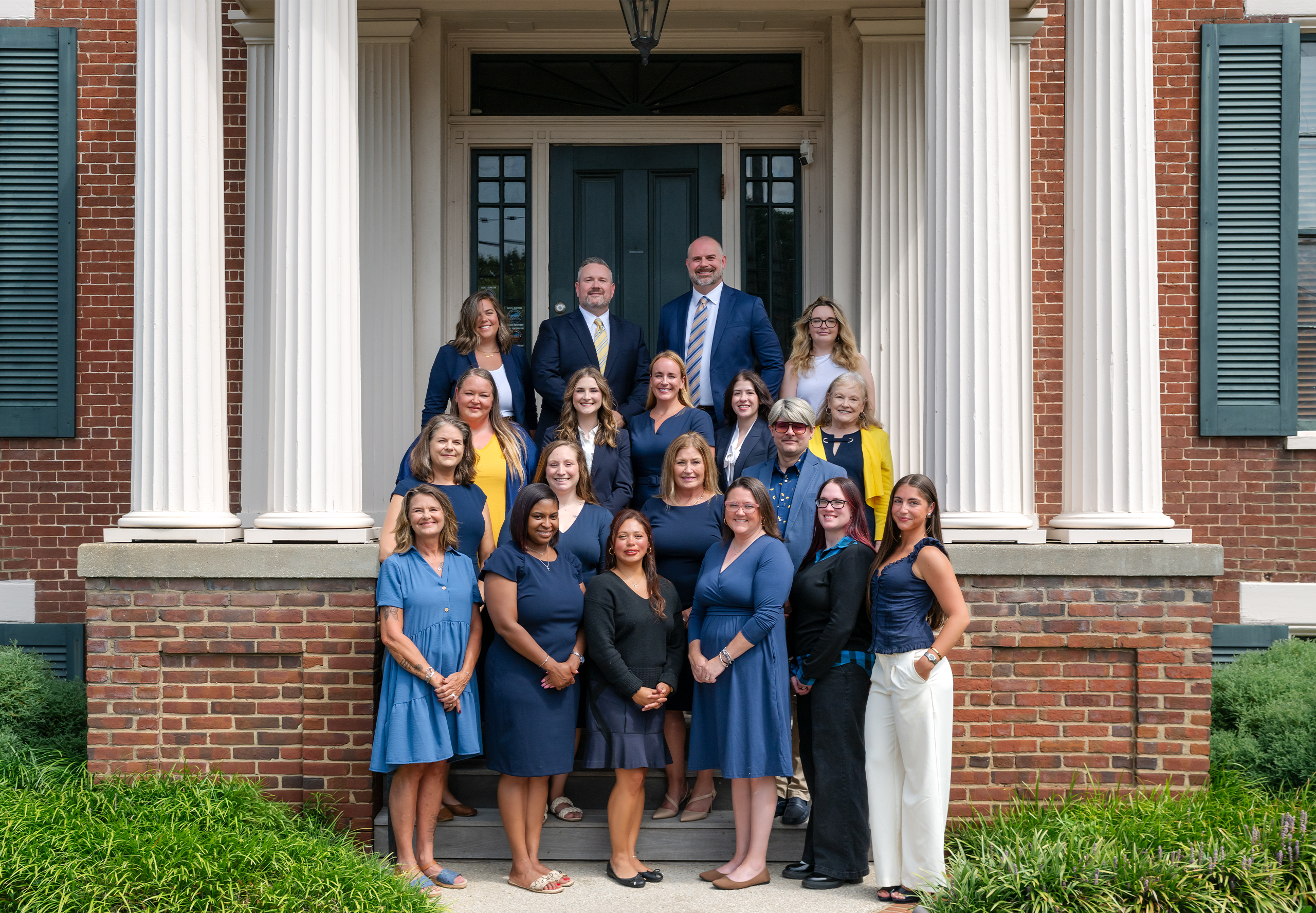 Group Photo of professionals at Hicks & Funfsinn, PLLC